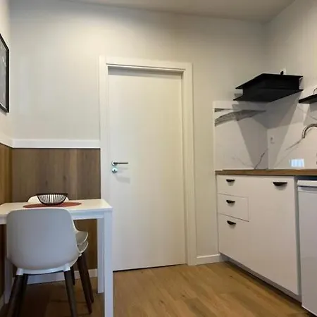Lejlighed Romantic And Renewed 1 Bedroom In Campolide - 2s